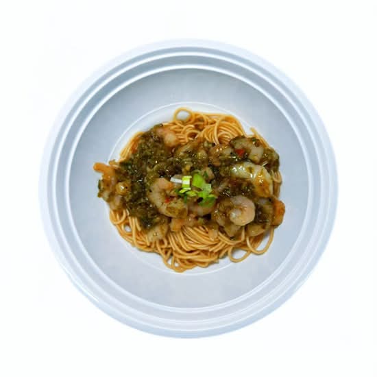 Shrimp Noodles with Roasted Chili Sauce 烧椒虾仁拌面